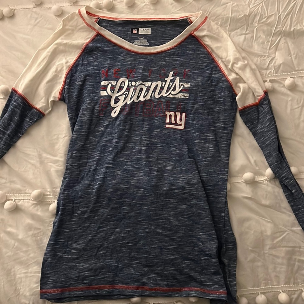 NEVER WORN NY Giants long sleeve
